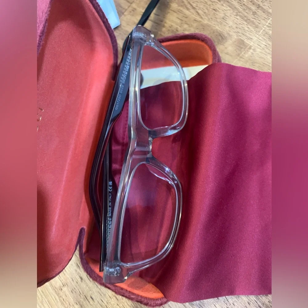 Gucci glasses